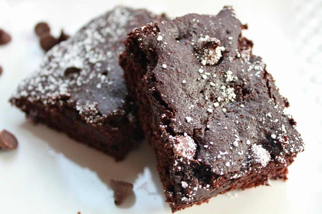 LOW FAT Fudge Brownies