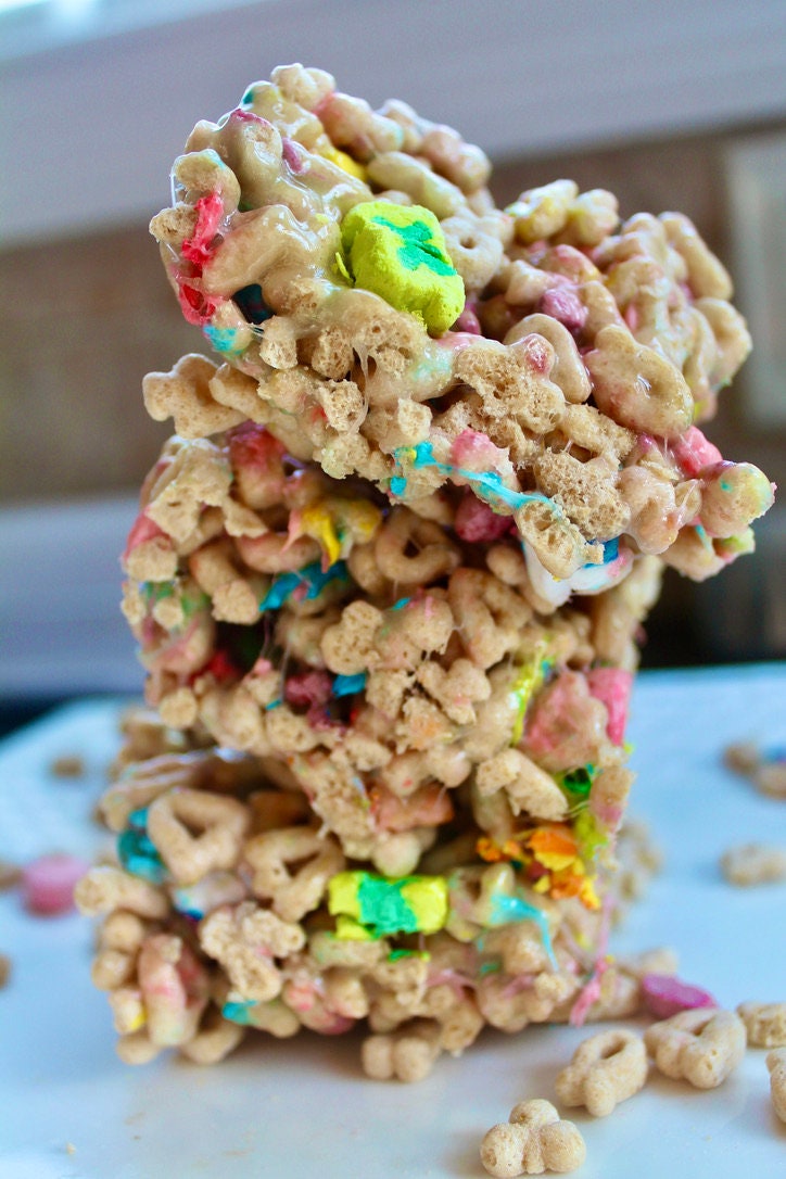 Lucky Charms Rice Krispy Treats