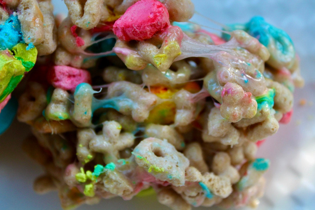 Lucky Charms Rice Krispy Treats
