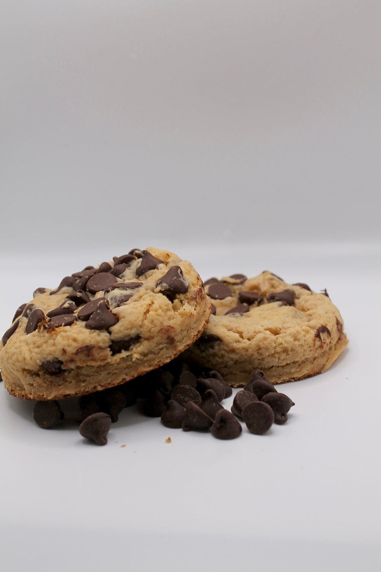 VEGAN Chocolate Chip Cookies