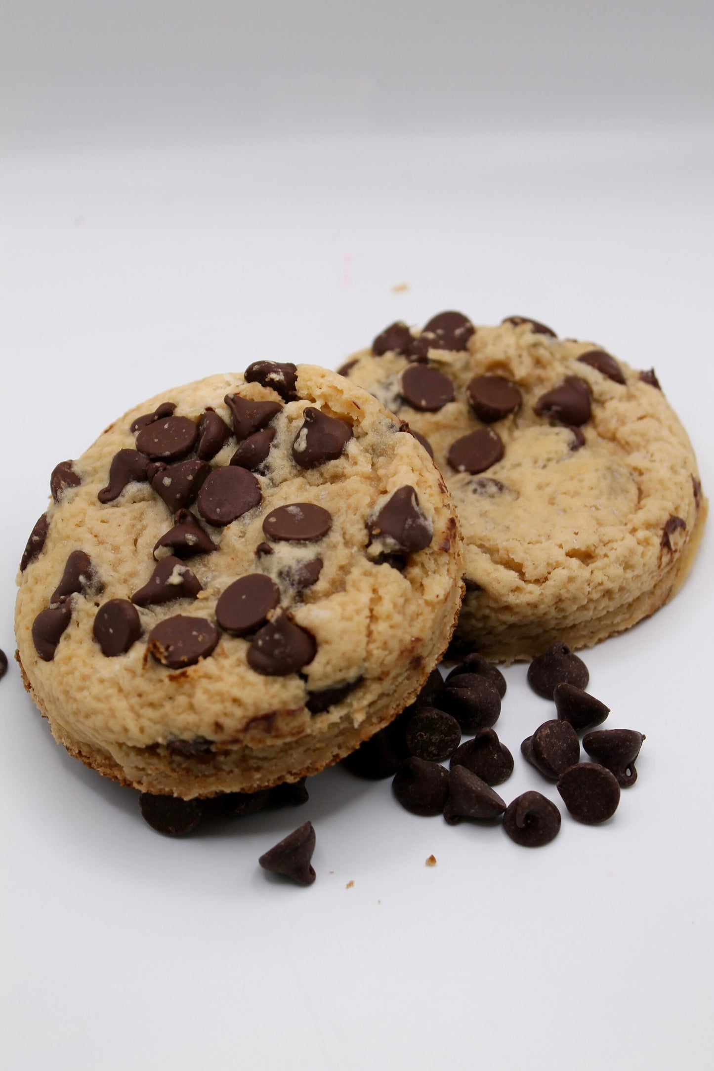 VEGAN Chocolate Chip Cookies