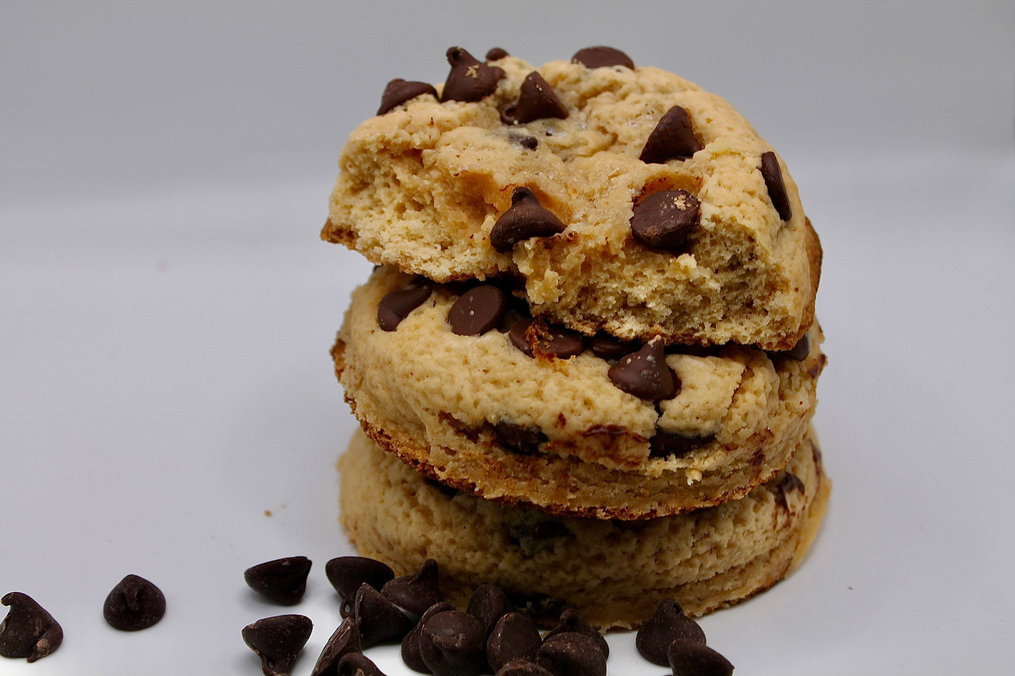 VEGAN Chocolate Chip Cookies