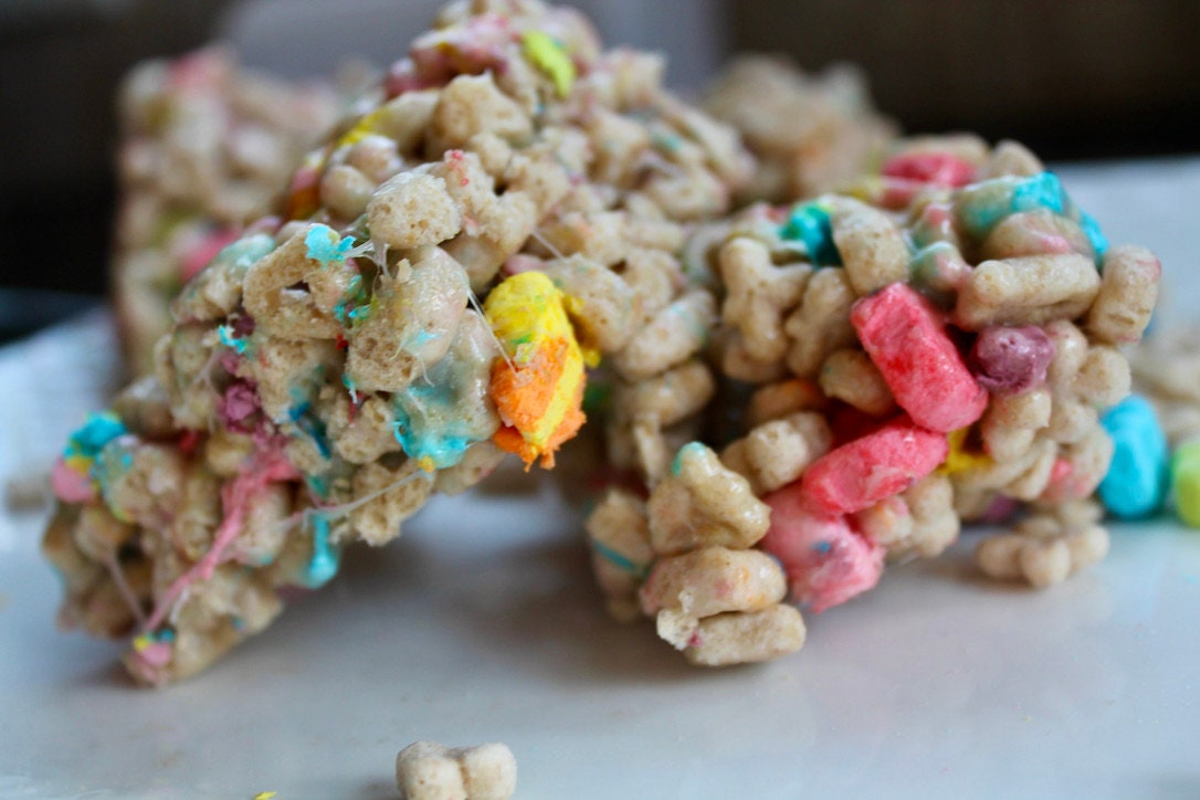 Lucky Charms Rice Krispy Treats