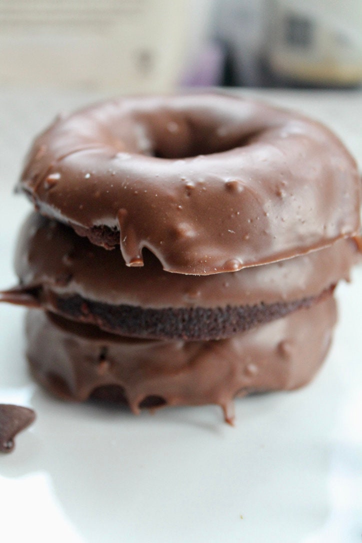 LOW FAT Chocolate Donuts