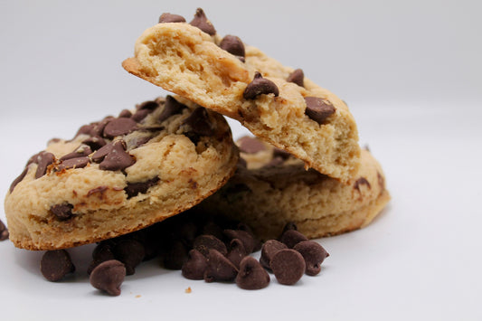 VEGAN Chocolate Chip Cookies