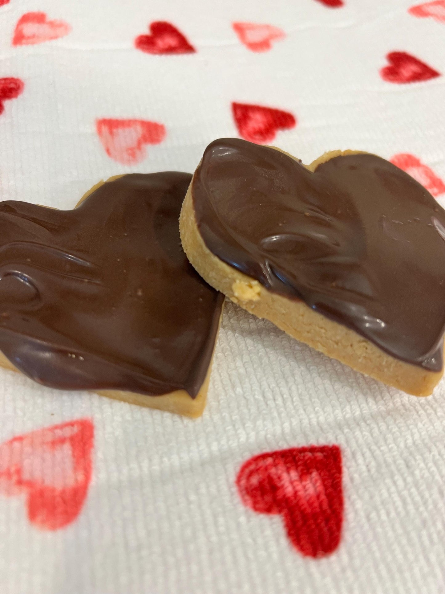 2g net carb Peanut butter hearts